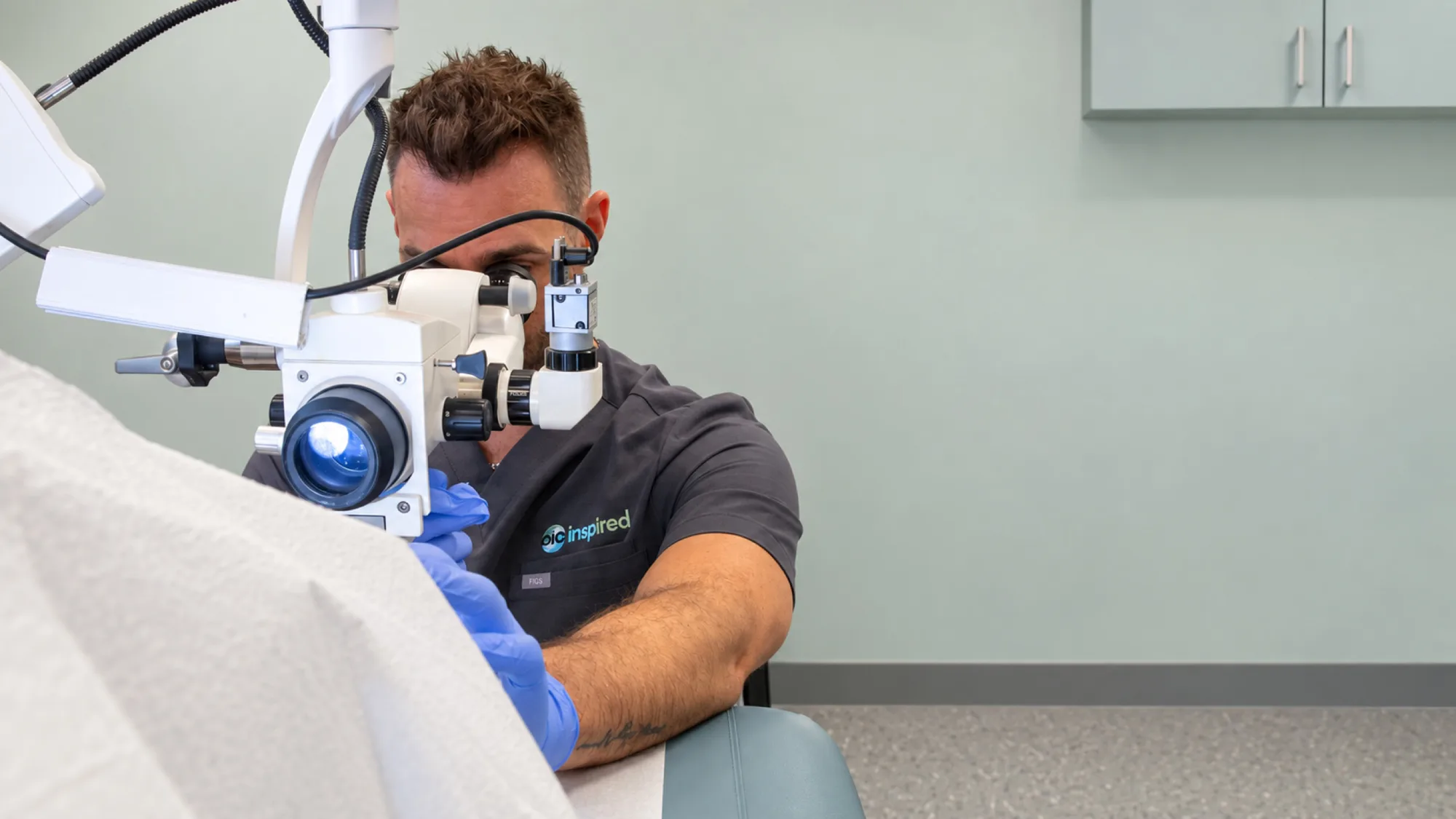 OIC Inspired provider performing a high-resolution anoscopy